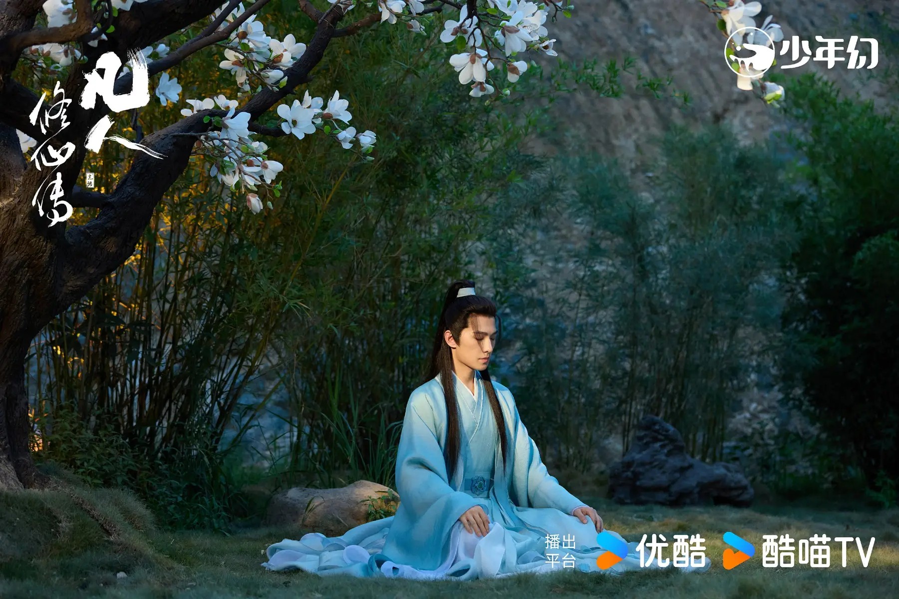 英皇负债谢霆锋疯狂加班,霍汶希带货,为何内娱做不到如此和谐