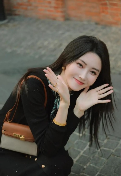 大模型的海妖之歌：当AI邀请我们远离真实社交