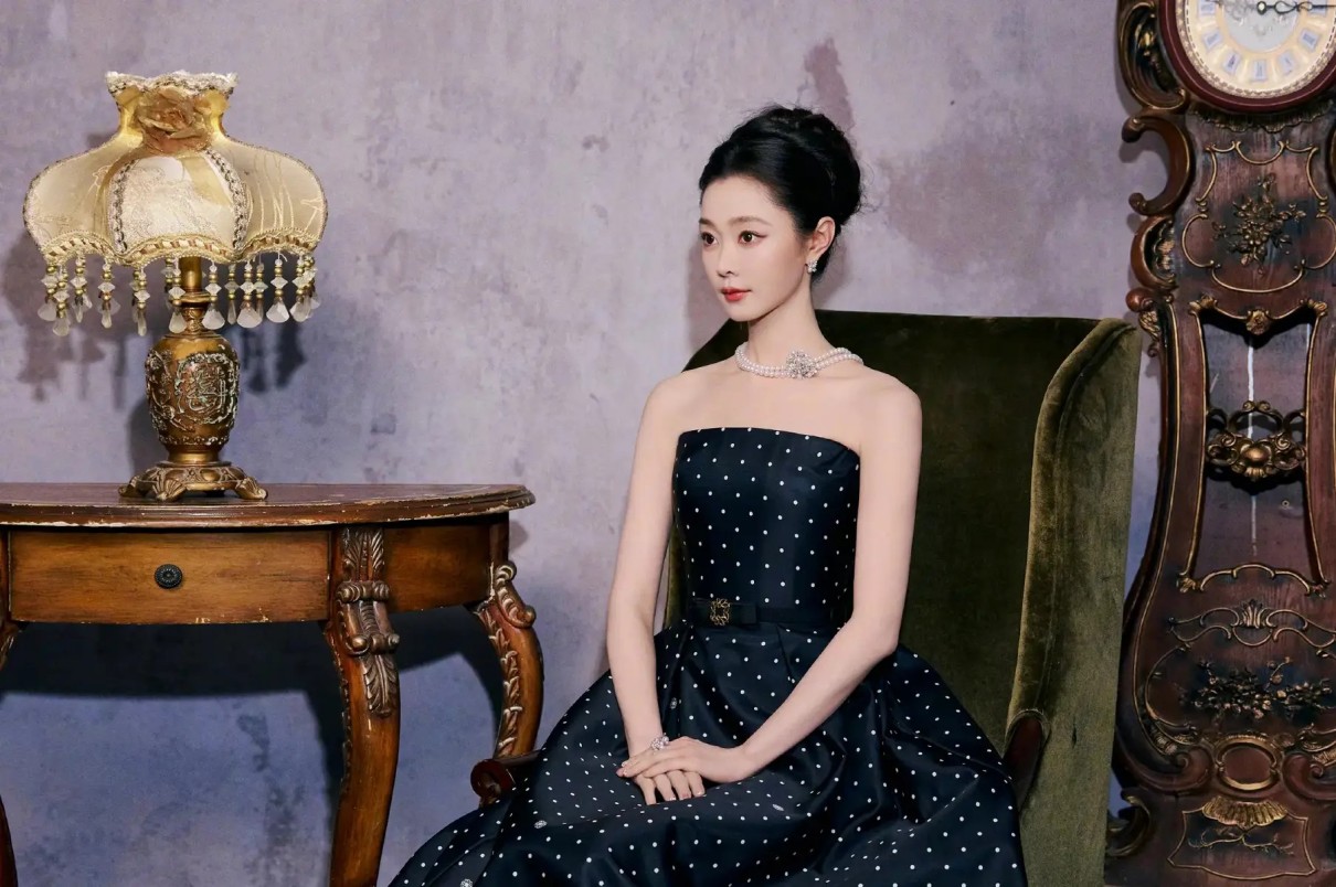 张静初回应明星老了没戏拍：看似无产出，内心却丰盈